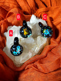 Opal anime pendys (Warwick Glass)